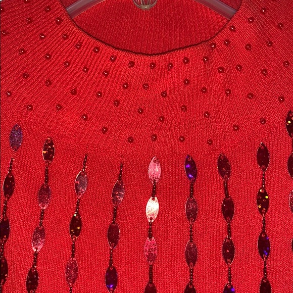 Red High Neck Sleeveless Blouse. - Picture 2 of 5